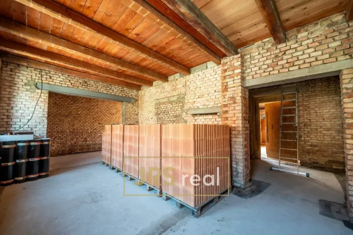 Prodej rodinného domu, Veselí nad Moravou - Zarazice, 527 m2