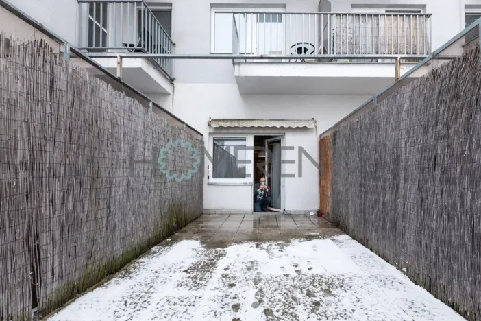 Pronájem bytu 1+kk, Praha - Letňany, Malkovského, 28 m2