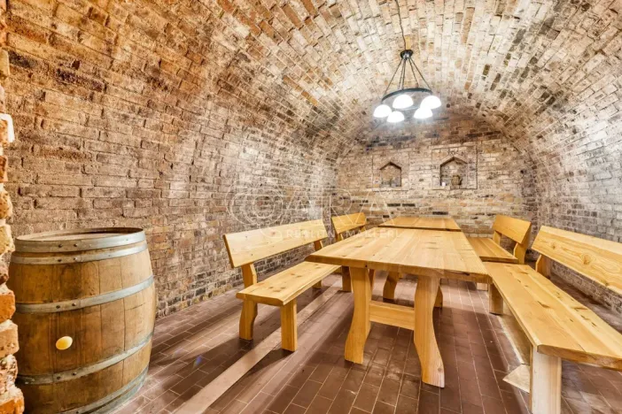 Prodej ubytování, Mikulov, Gagarinova, 712 m2