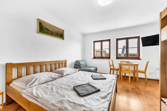 Prodej ubytování, Mikulov, Gagarinova, 712 m2