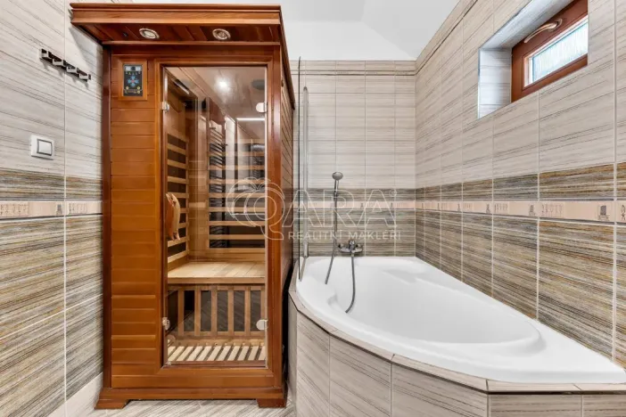 Prodej ubytování, Mikulov, Gagarinova, 712 m2