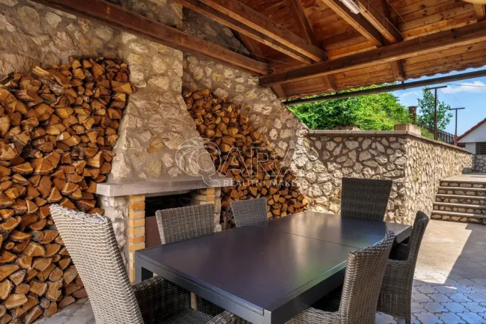 Prodej ubytování, Mikulov, Gagarinova, 712 m2