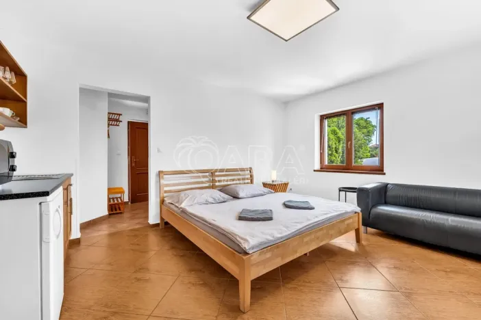 Prodej ubytování, Mikulov, Gagarinova, 712 m2