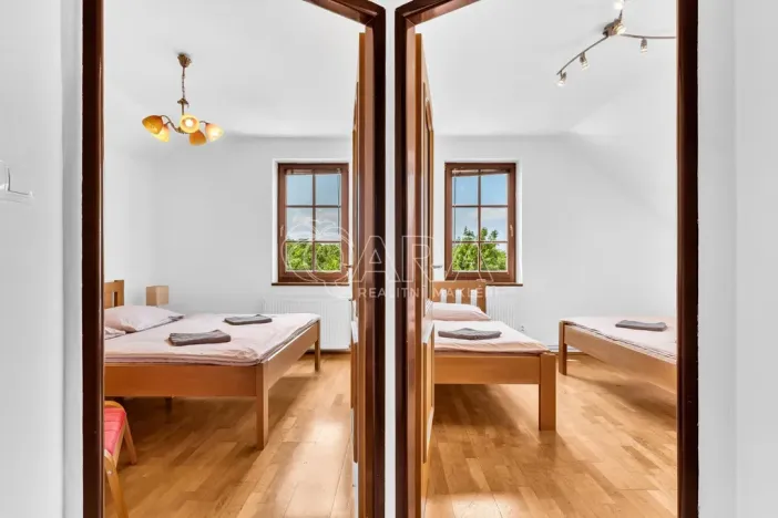 Prodej ubytování, Mikulov, Gagarinova, 712 m2