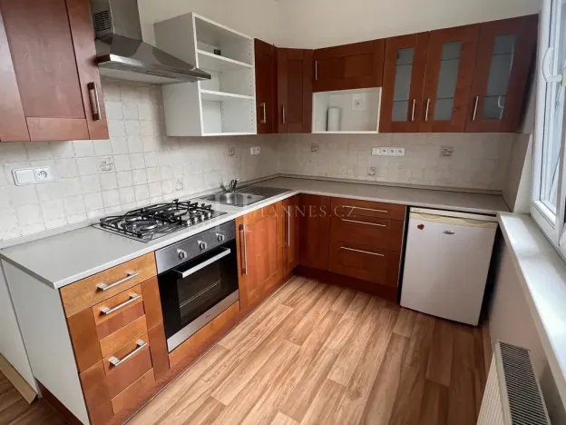 Pronájem bytu 1+1, Praha - Záběhlice, Práčská, 38 m2