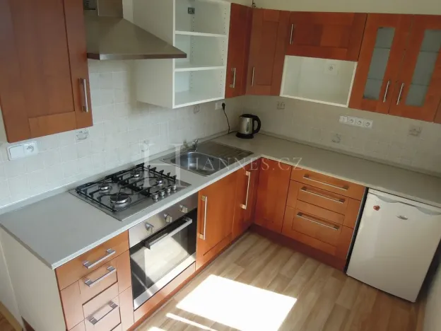 Pronájem bytu 1+1, Praha - Záběhlice, Práčská, 38 m2