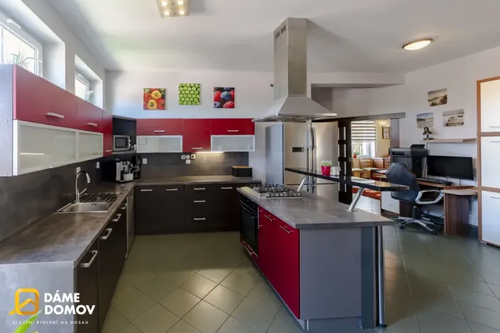 Prodej bytu 4+1, Zlín, Horní Vršava VII, 146 m2