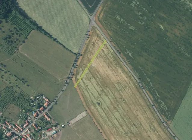 Prodej pole, Děčany, 76058 m2