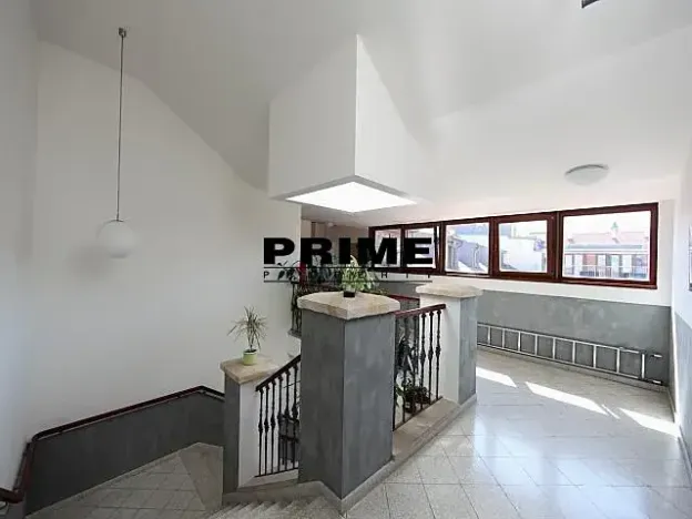 Pronájem bytu 5+1, Praha - Smíchov, Štefánikova, 168 m2