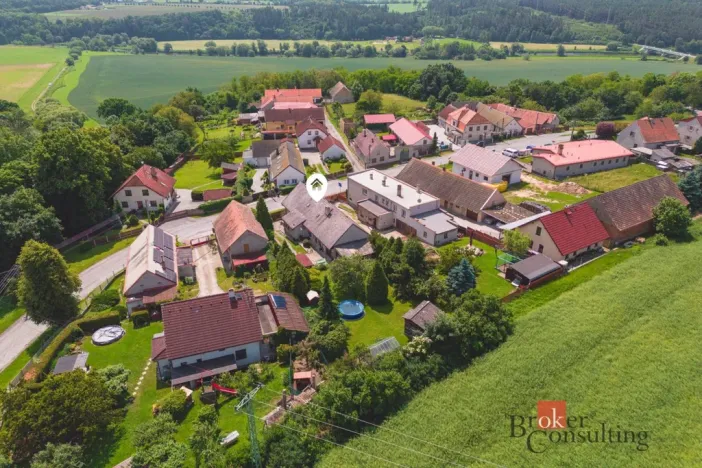 Prodej rodinného domu, Dolany, 198 m2