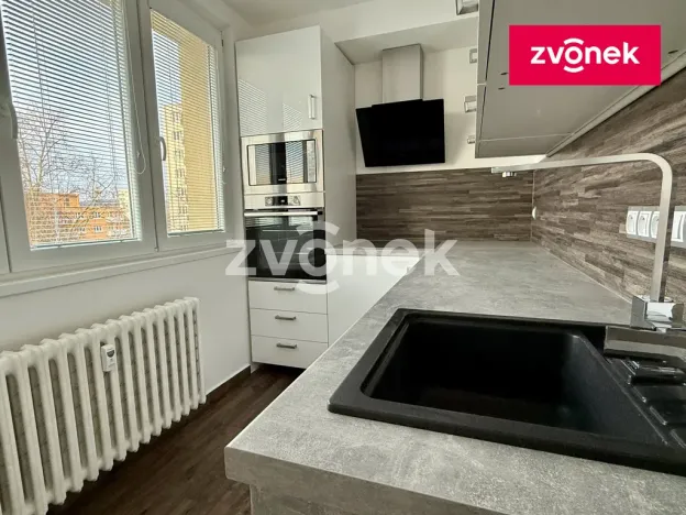 Prodej bytu 3+1, Zlín - Malenovice, třída Svobody, 68 m2