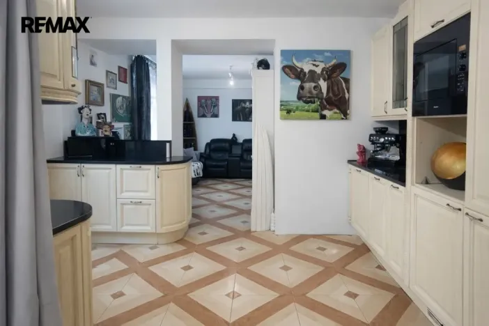 Prodej bytu 3+kk, Karlovy Vary, Křižíkova, 86 m2