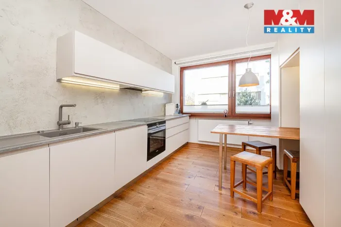 Prodej rodinného domu, Praha, U páté baterie, 312 m2