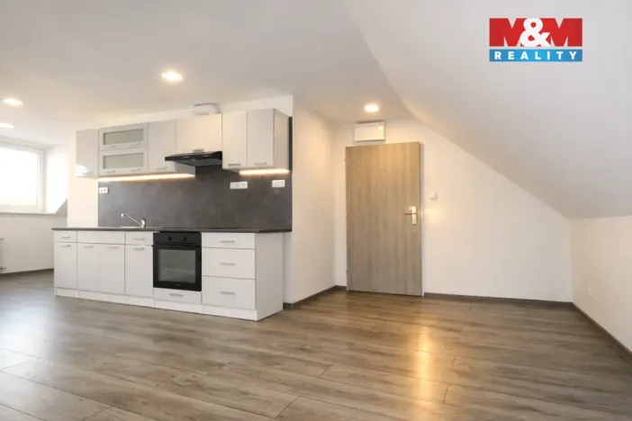 Pronájem bytu 2+kk, Ludgeřovice, 50 m2