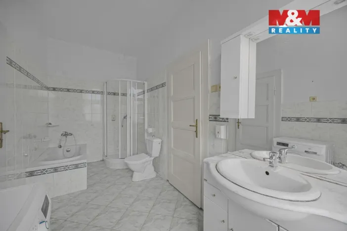 Pronájem rodinného domu, Dvůr Králové nad Labem, Štefánikova, 134 m2