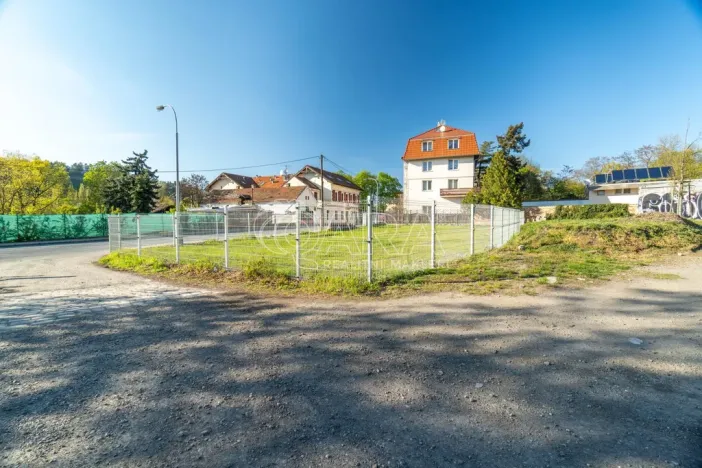 Pronájem komerčního pozemku, Praha - Braník, 542 m2