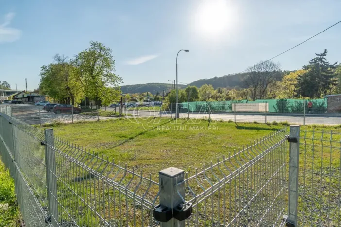 Pronájem komerčního pozemku, Praha - Braník, 542 m2