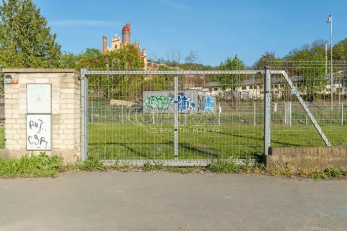 Pronájem komerčního pozemku, Praha - Braník, 542 m2