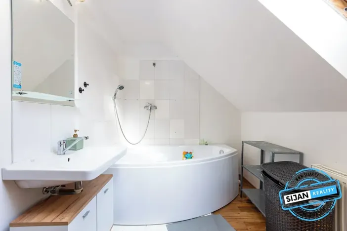 Prodej rodinného domu, Opava, Slezská, 275 m2