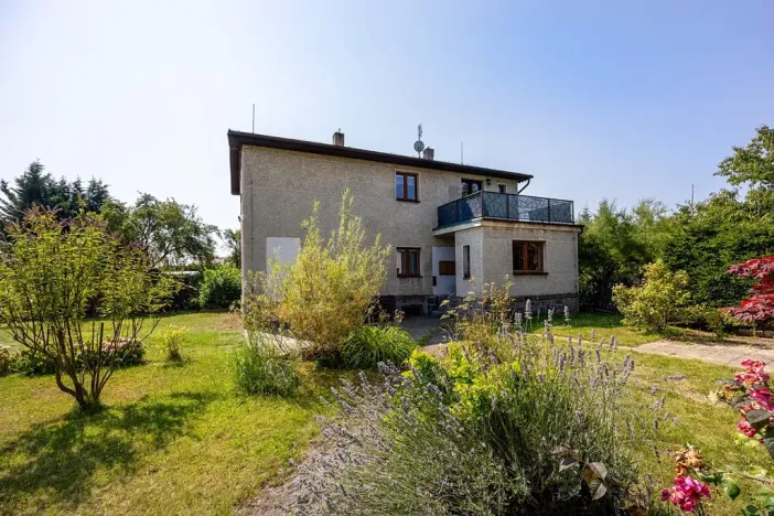 Prodej rodinného domu, Strančice, 193 m2