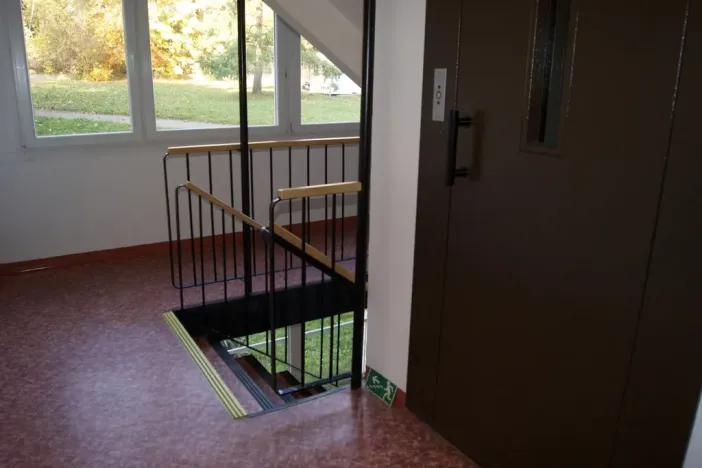 Pronájem bytu 3+1, Praha - Kobylisy, Třeboradická, 67 m2