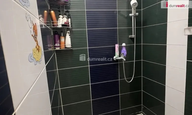 Pronájem bytu 3+kk, Praha - Kobylisy, Zenklova, 70 m2