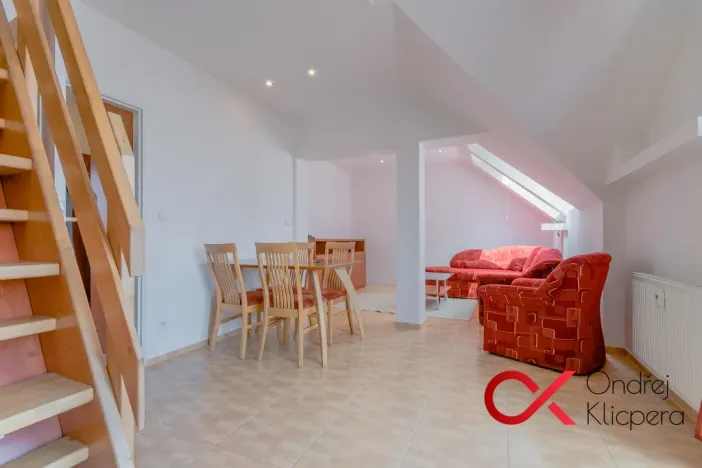 Pronájem bytu 4+kk, Praha - Újezd nad Lesy, Žiželická, 88 m2