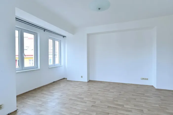 Pronájem bytu 2+1, Praha - Libeň, Krejčího, 82 m2