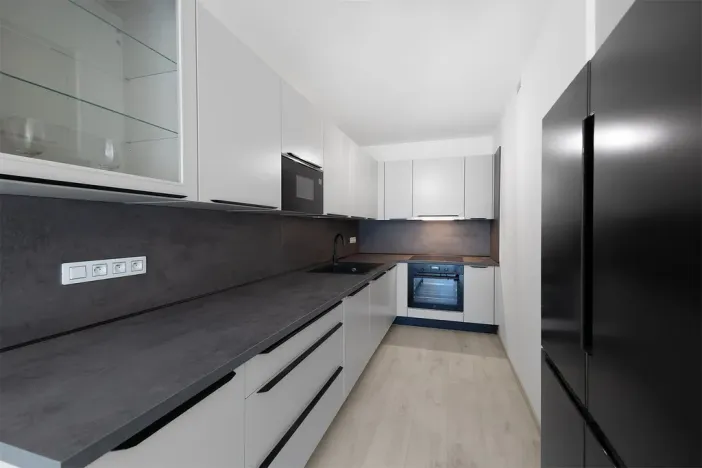 Pronájem bytu 2+kk, Praha - Žižkov, Šrámkové, 64 m2