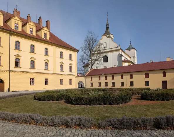 Prodej činžovního domu, Lipník nad Bečvou, Osecká, 1432 m2