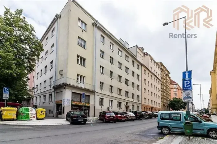 Pronájem bytu 1+kk, Praha - Žižkov, Radhošťská, 30 m2
