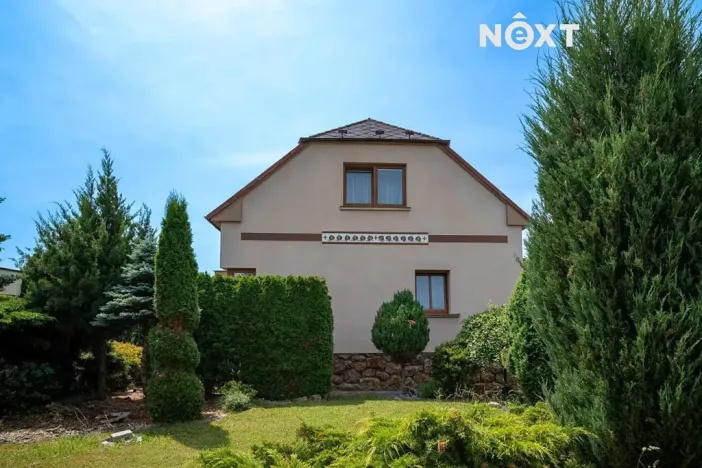 Prodej bytu 2+1, Zahájí, 58 m2