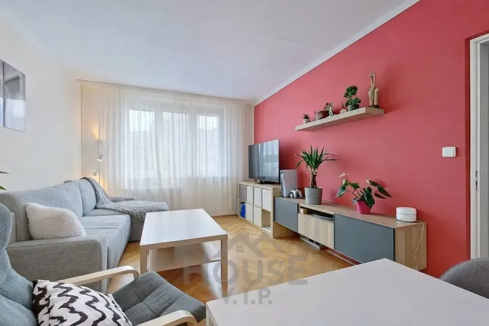 Prodej bytu 2+1, Praha - Hostivař, Horolezecká, 52 m2