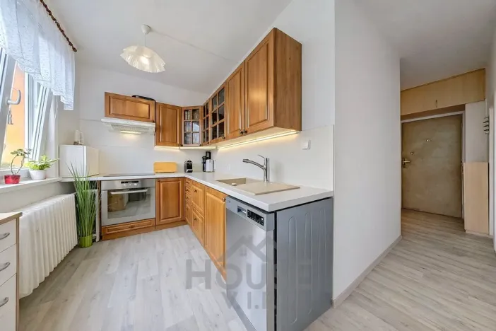 Prodej bytu 2+1, Praha - Hostivař, Horolezecká, 52 m2