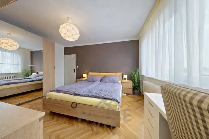 Prodej bytu 2+1, Praha - Hostivař, Horolezecká, 52 m2