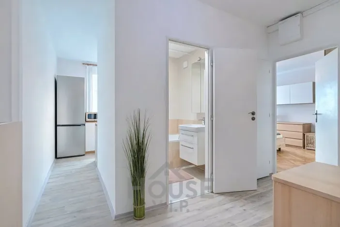 Prodej bytu 2+1, Praha - Hostivař, Horolezecká, 52 m2