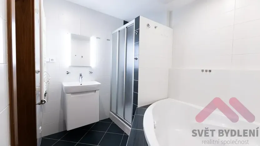 Pronájem bytu 3+kk, Praha - Záběhlice, Mattioliho, 83 m2