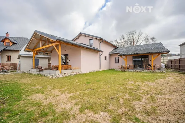 Prodej apartmánu, Staré Město, Sportovní, 197 m2