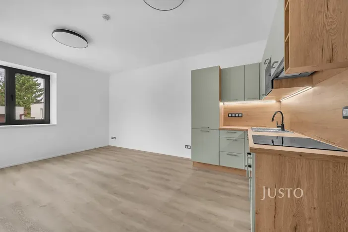 Pronájem bytu 2+kk, Praha - Šeberov, Na proutcích, 45 m2
