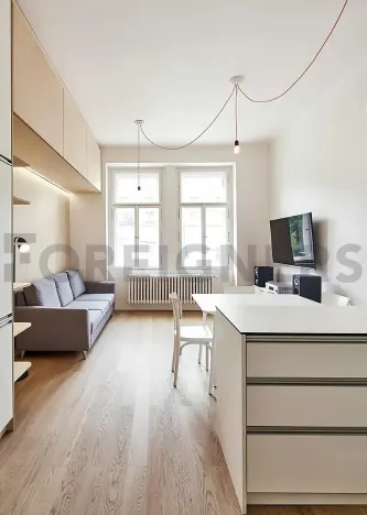 Pronájem bytu 2+kk, Praha - Bubeneč, Na výšinách, 50 m2