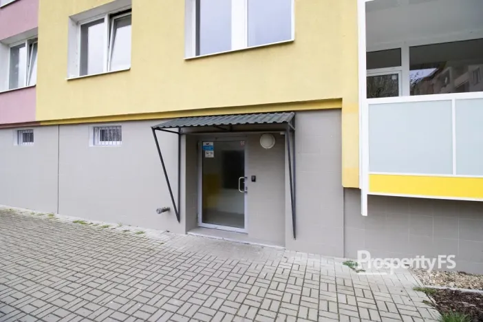 Pronájem bytu 1+1, Ústí nad Labem - Krásné Březno, Rozcestí, 40 m2