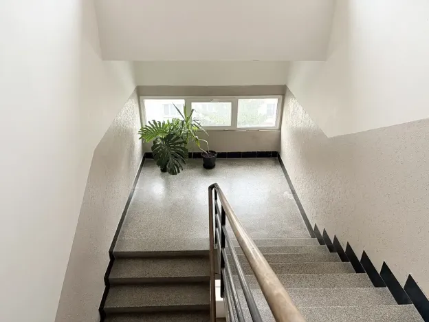 Pronájem bytu 1+kk, Praha - Michle, Počátecká, 27 m2