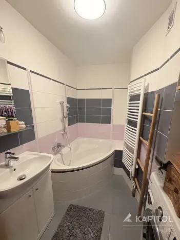 Prodej bytu 2+1, Kroměříž, Obvodová, 50 m2