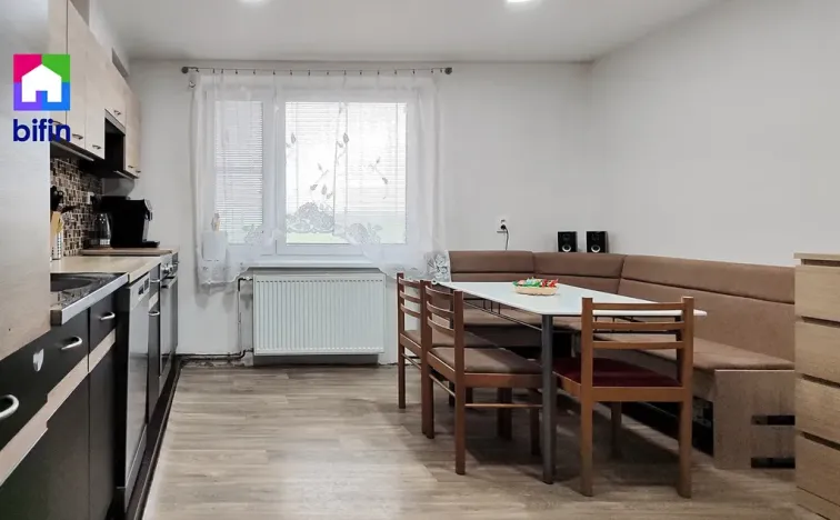 Prodej rodinného domu, Sloveč, 140 m2