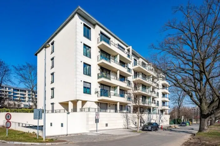 Pronájem bytu 3+kk, Praha - Břevnov, Radimova, 118 m2