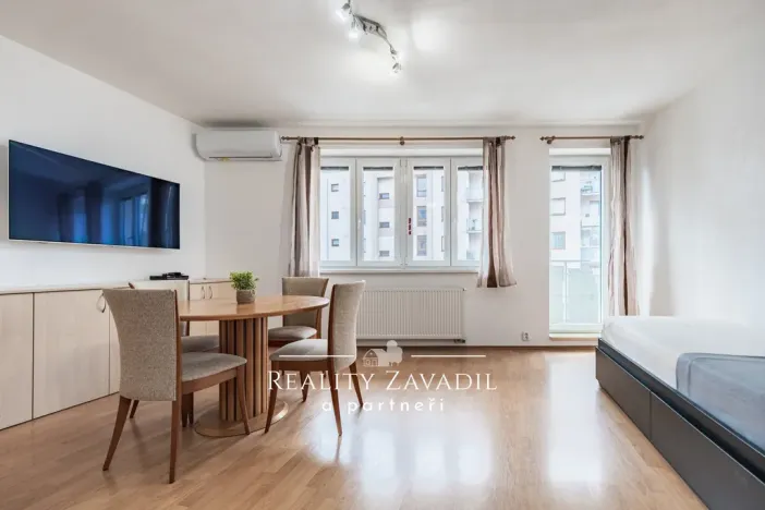 Prodej bytu 1+kk, Praha - Hostivař, Bratislavská, 36 m2