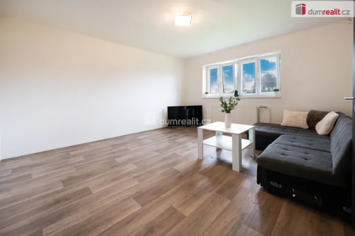 Prodej bytu 1+1, Osek, 42 m2