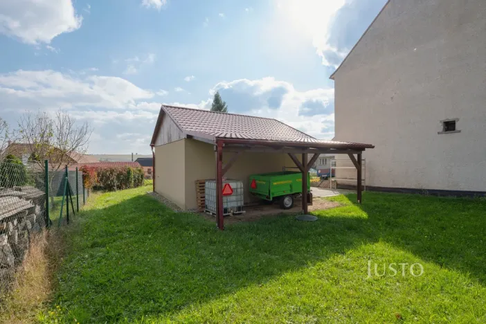 Prodej garáže, Těmice, 38 m2