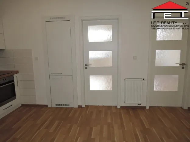 Pronájem bytu 3+kk, Praha - Nusle, Táborská, 78 m2