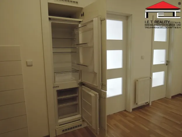 Pronájem bytu 3+kk, Praha - Nusle, Táborská, 78 m2